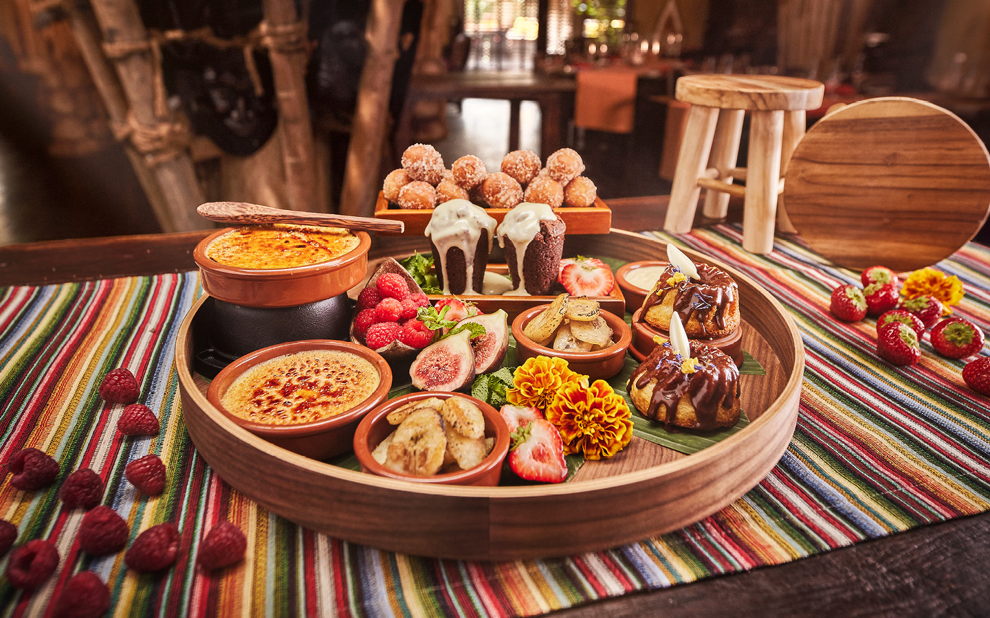 Download phantasialand-zuri-table_01.jpg.zip