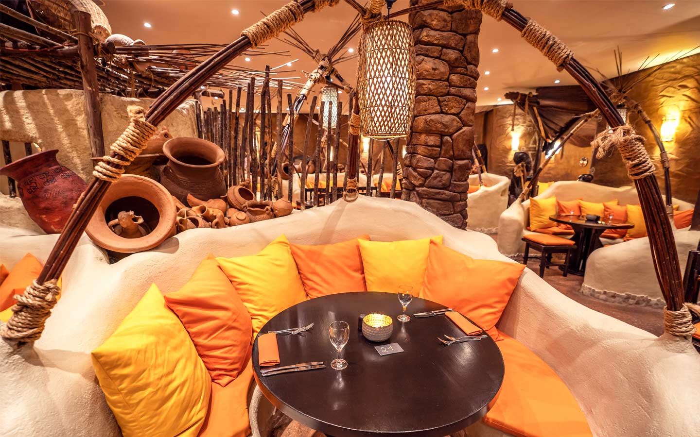 Download restaurants-bars-zambesi_04.zip