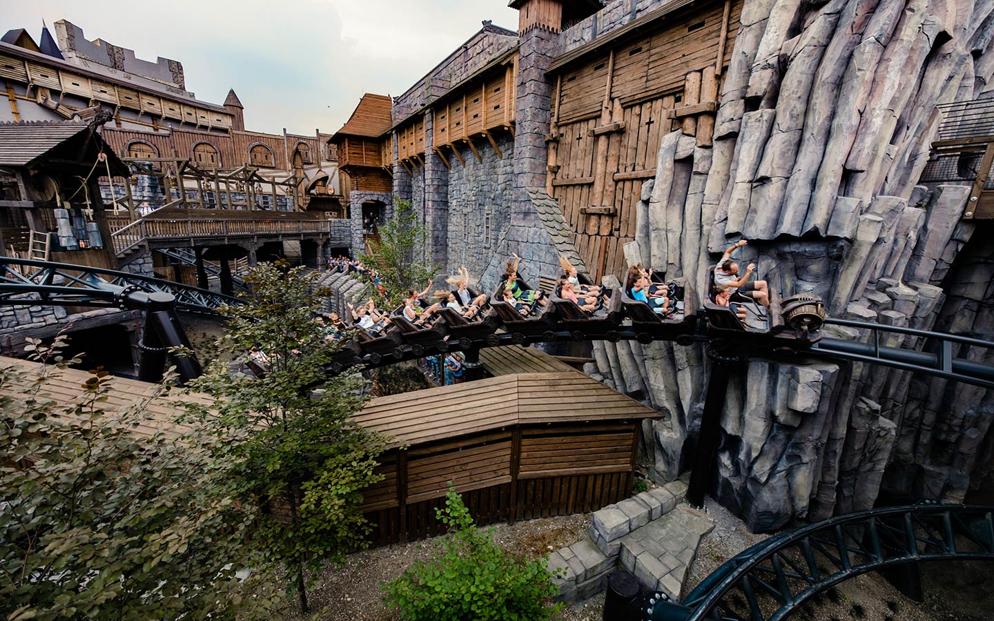 Download phantasialand-attraktionen-raik_03.zip