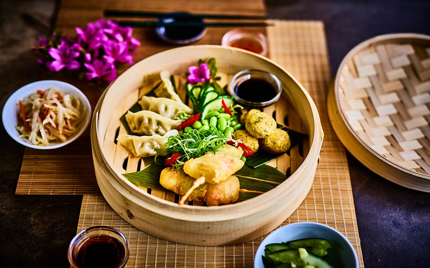 Download restaurants-bars-mandschu_01.zip